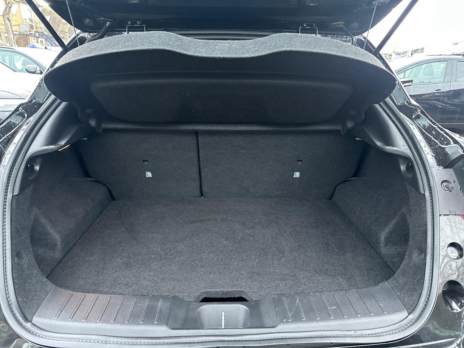 Used Nissan Juke 2022 for sale - 76714759: Photo 28