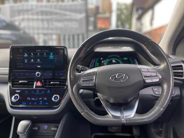 Used Hyundai IONIQ 2022 for sale - 76226429: Photo 16