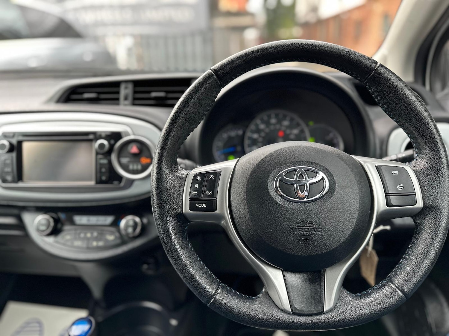 Used Toyota Yaris 2013 for sale - 76042325: Photo 14
