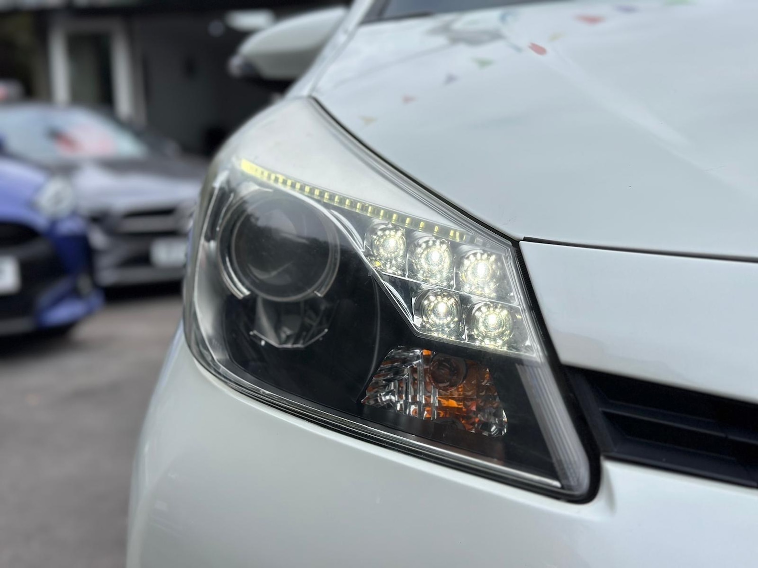 Used Toyota Yaris 2013 for sale - 76042325: Photo 17