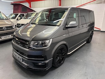 Used Volkswagen Caravelle 2017 for sale - 75587562: Photo