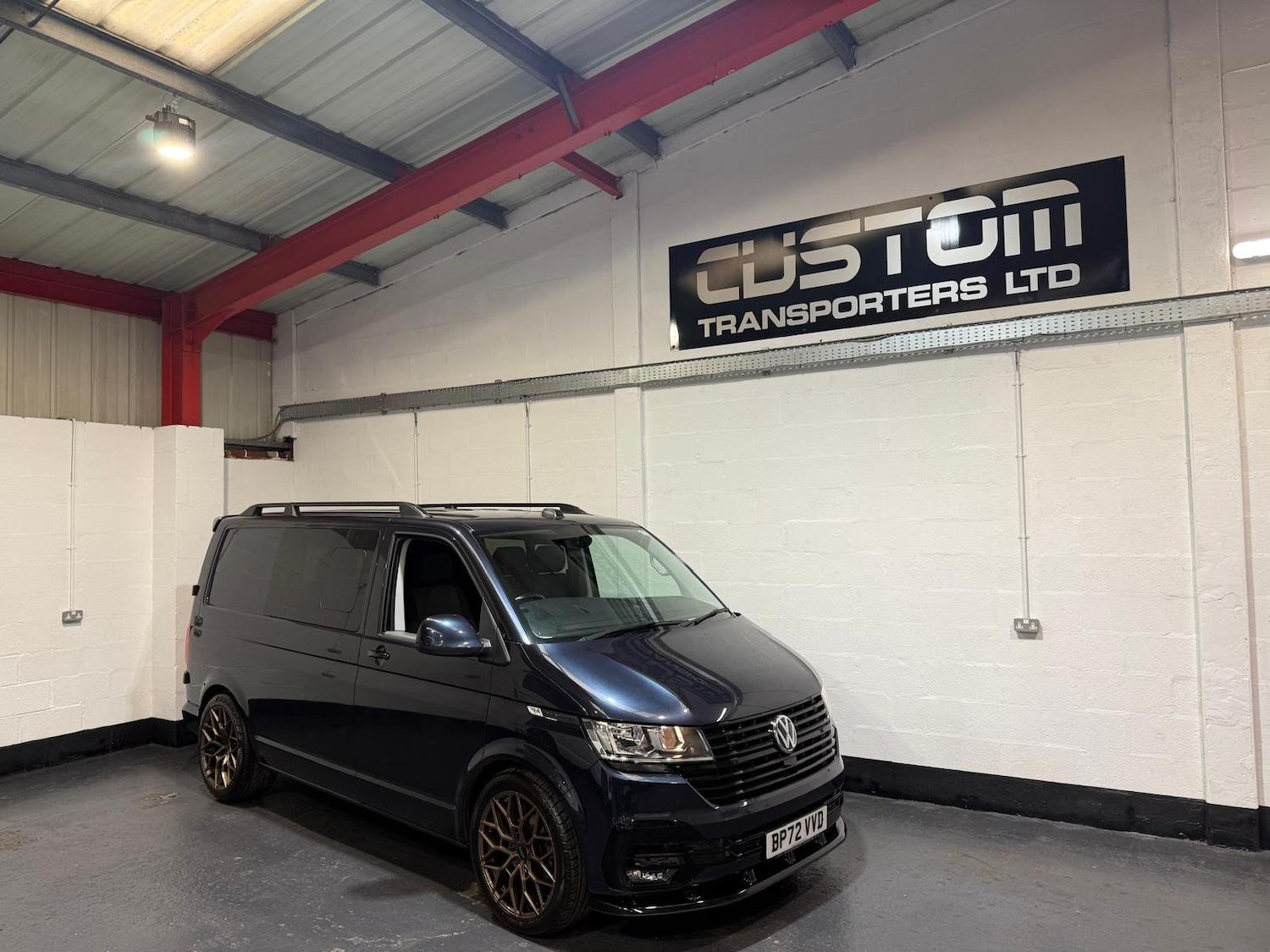 Used Volkswagen Transporter 2023 for sale - 77991901: Photo 2