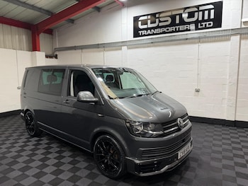 Used Volkswagen Transporter 2018 for sale - 79099441: Photo