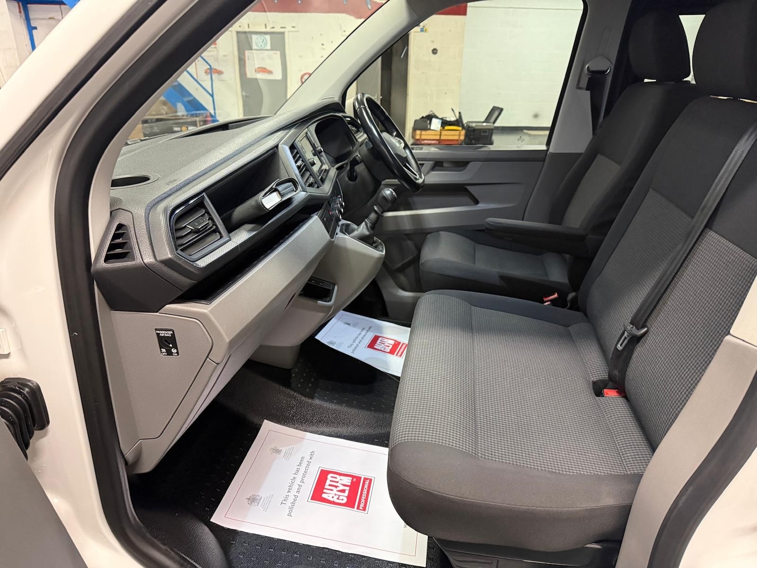 Used Volkswagen Transporter 2023 for sale - 77241176: Photo 11