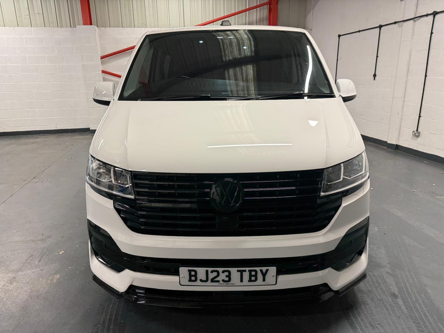 Used Volkswagen Transporter 2023 for sale - 77241176: Photo 5
