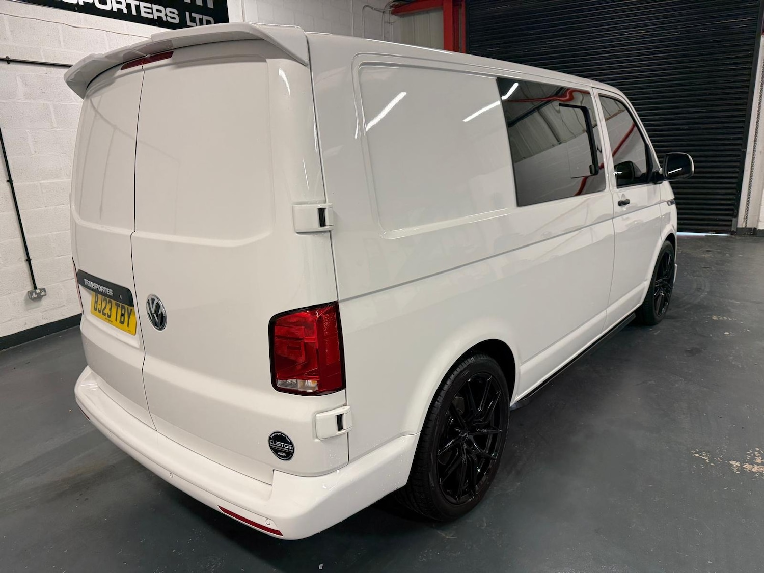 Used Volkswagen Transporter 2023 for sale - 77241176: Photo 8