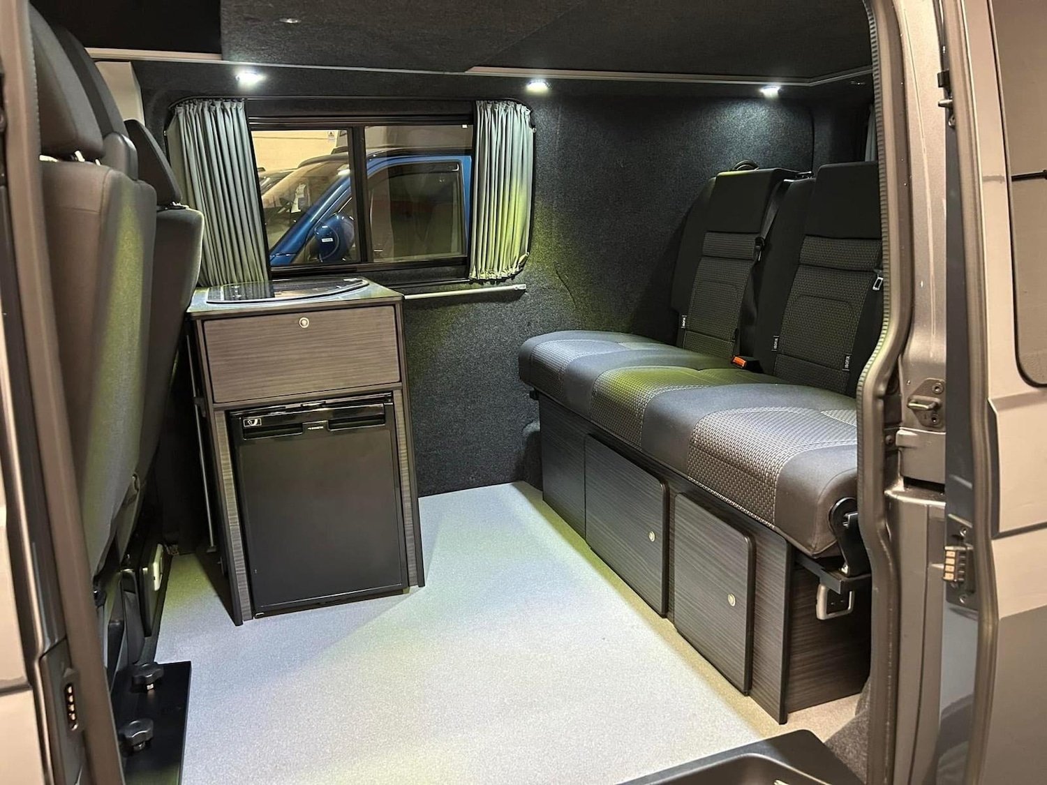 Used Volkswagen Transporter 2021 for sale - 77677077: Photo 12