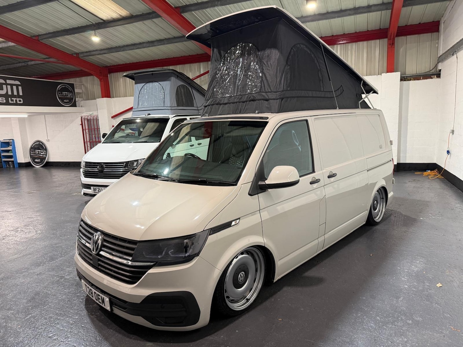 Used Volkswagen Transporter 2020 for sale - 77677240: Photo 3