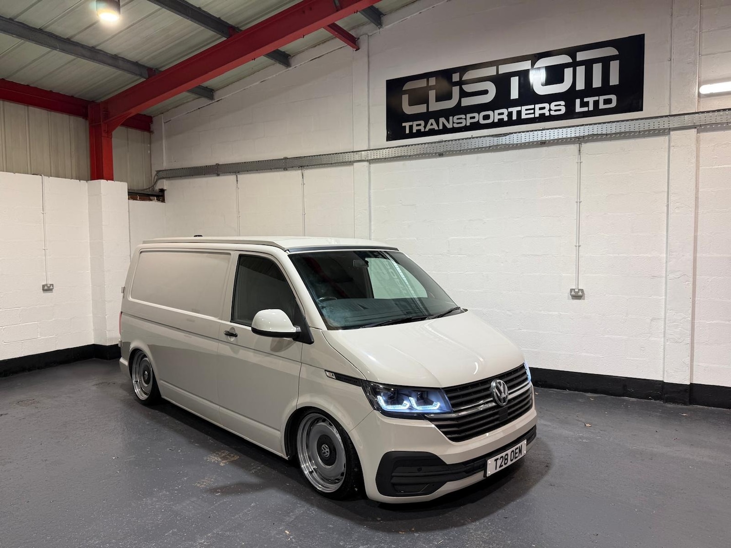 Used Volkswagen Transporter 2020 for sale - 77677240: Photo 4