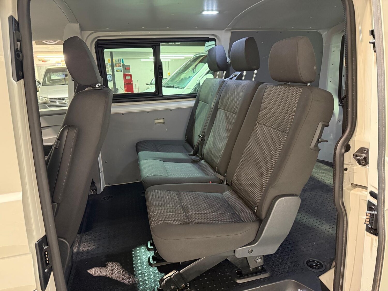 Used Volkswagen Transporter 2021 for sale - 77677028: Photo 11