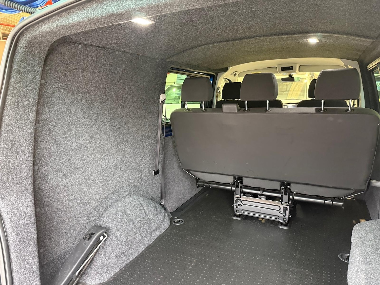 Used Volkswagen Transporter 2024 for sale - 75745489: Photo 15