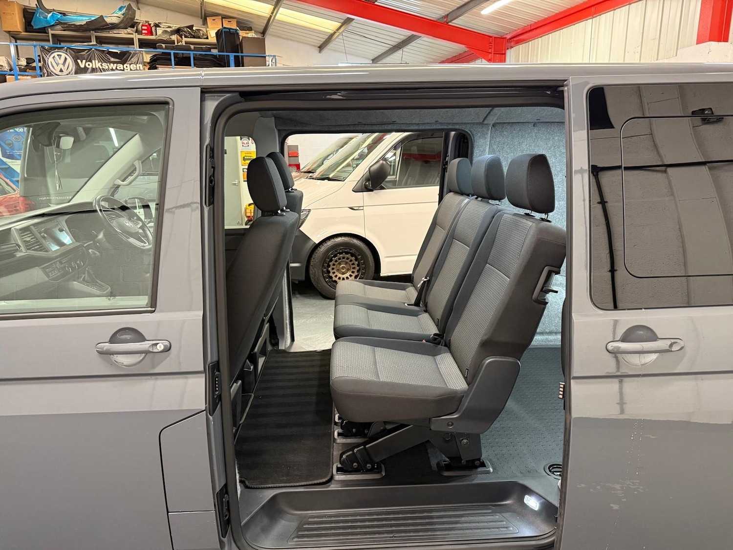 Used Volkswagen Transporter 2023 for sale - 76387111: Photo 20