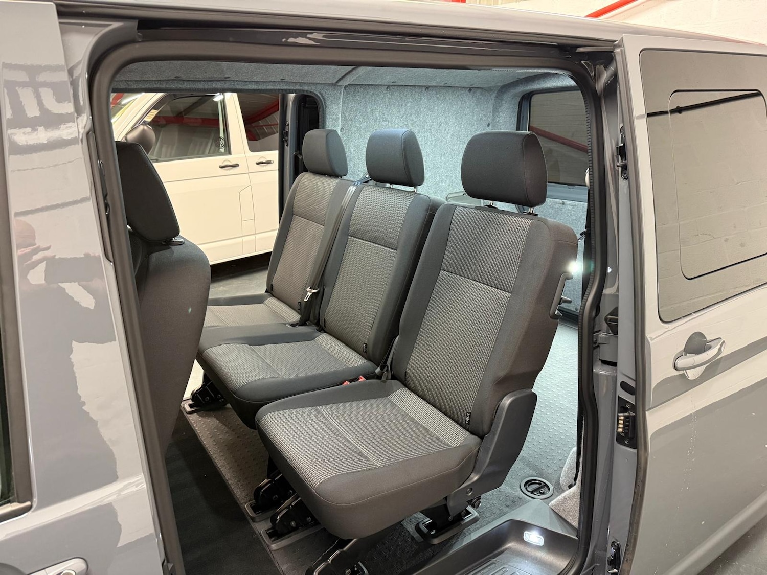 Used Volkswagen Transporter 2023 for sale - 76387111: Photo 21