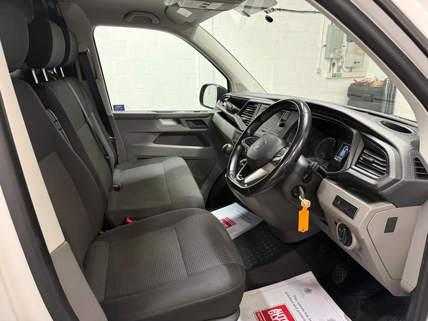 Used Volkswagen Transporter 2021 for sale - 76374800: Photo 11