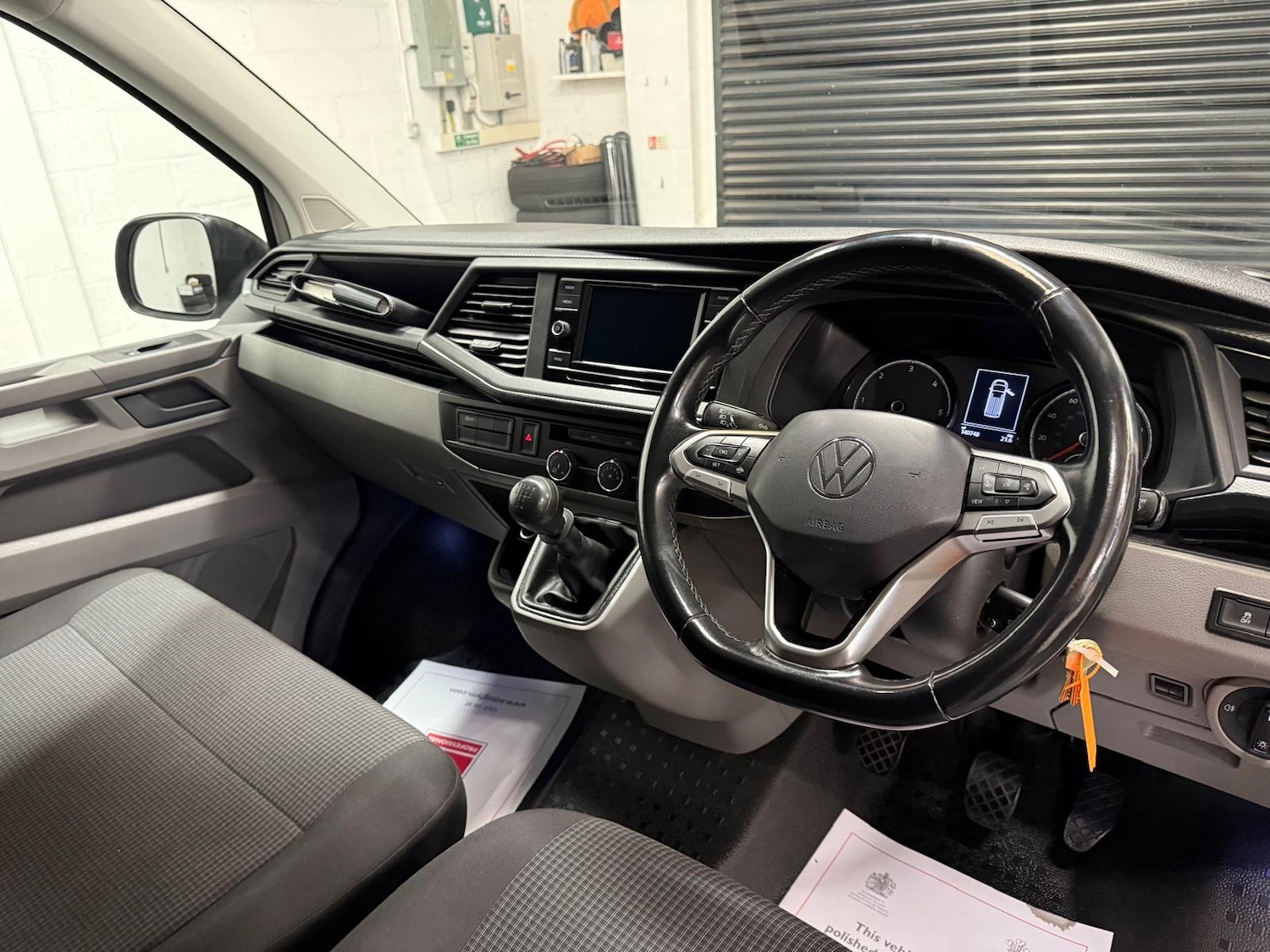 Used Volkswagen Transporter 2021 for sale - 76374800: Photo 9