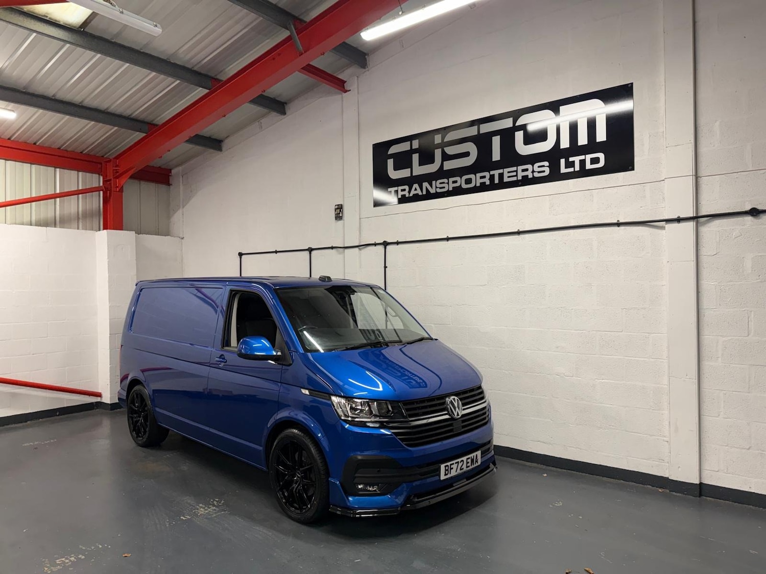 Used Volkswagen Transporter 2022 for sale - 76583278: Photo 2