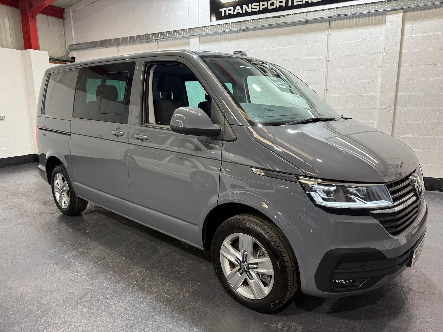 Used Volkswagen Transporter 2023 for sale - 78199021: Photo 3