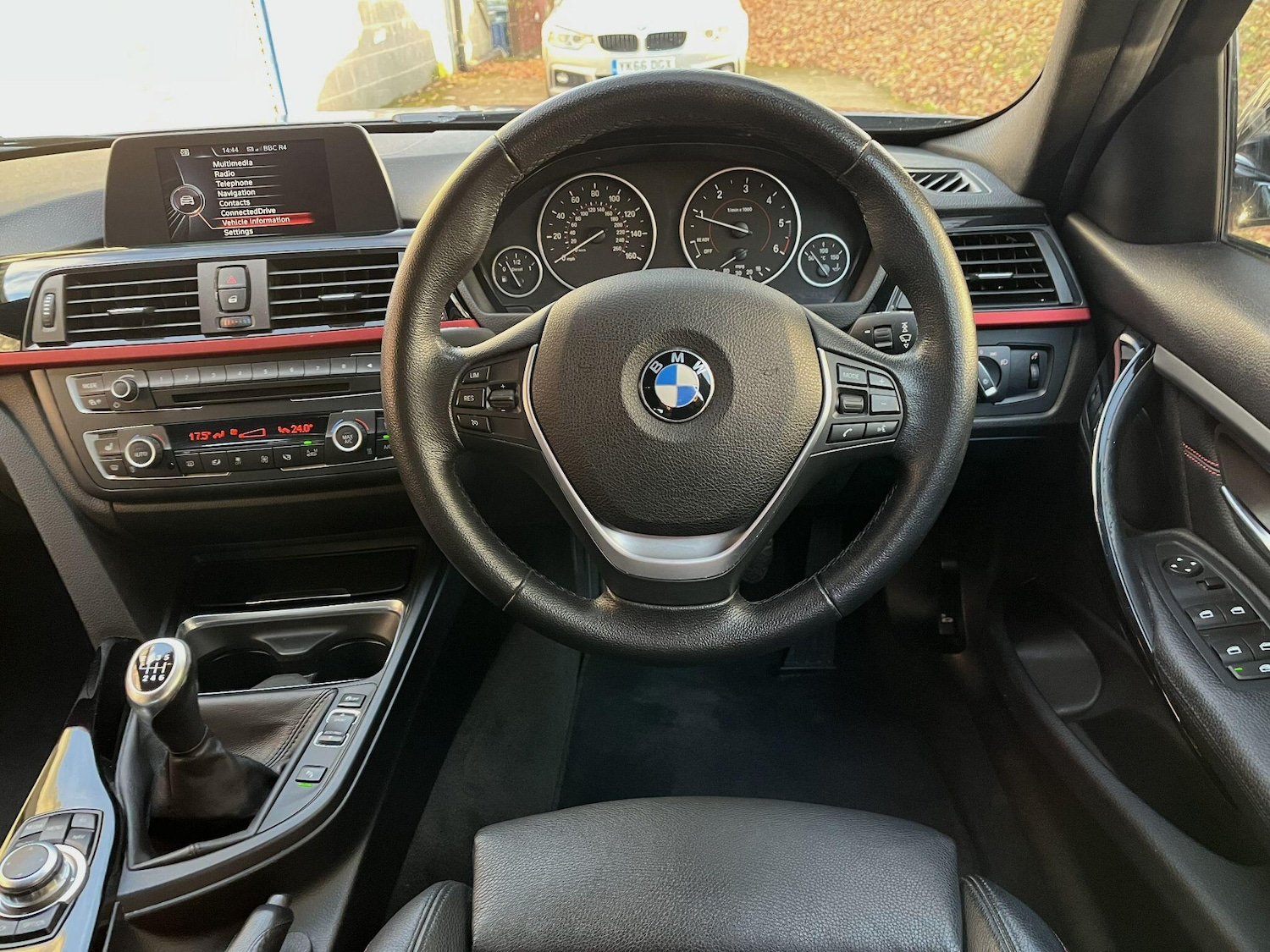 Used BMW 3 Series 2015 for sale - 76608156: Photo 29