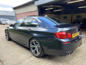 Used BMW M5 2015 for sale - 76990515: Photo