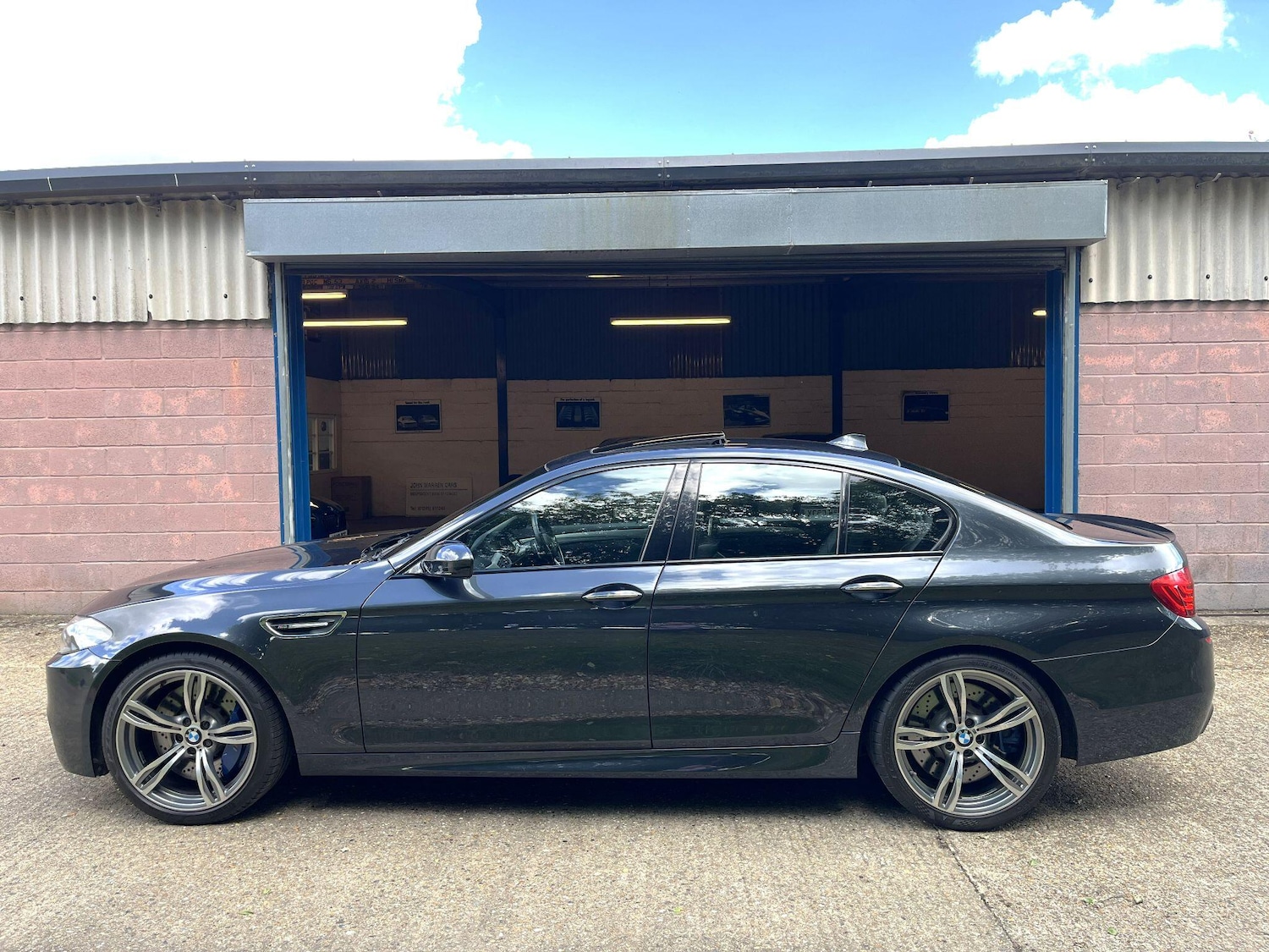 Used BMW M5 2015 for sale - 76484290: Photo 8