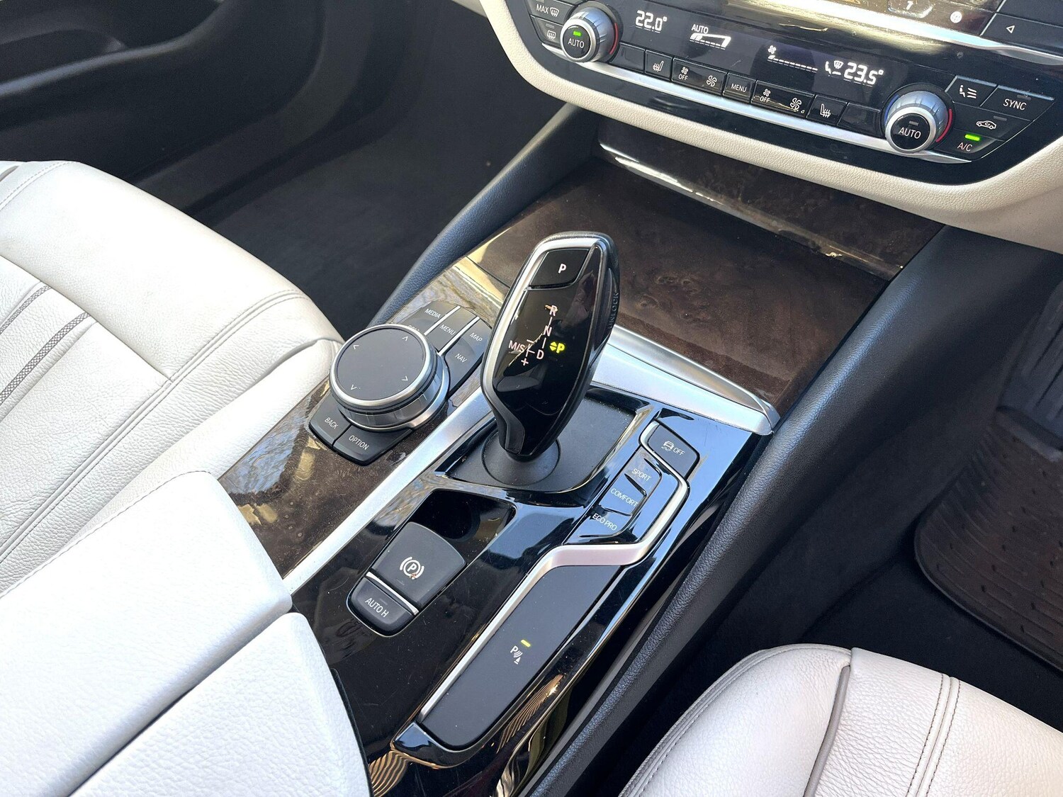 Used BMW 5 Series 2020 for sale - 77016593: Photo 30