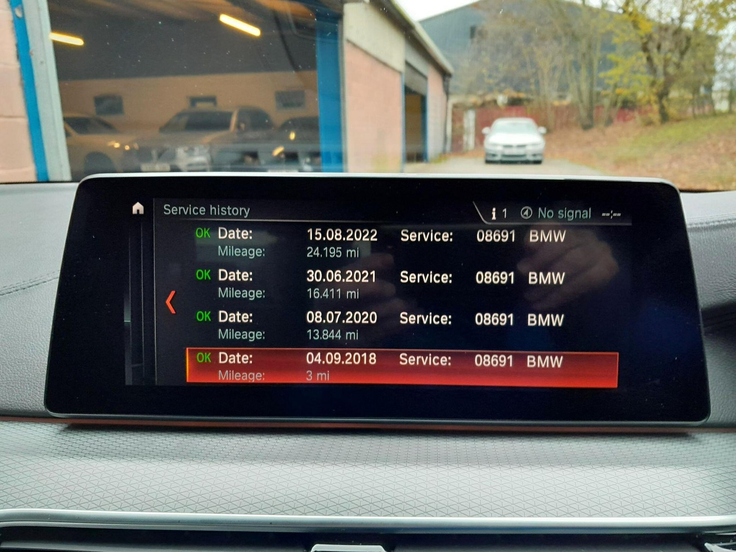 Used BMW 5 Series 2018 for sale - 76727715: Photo 12