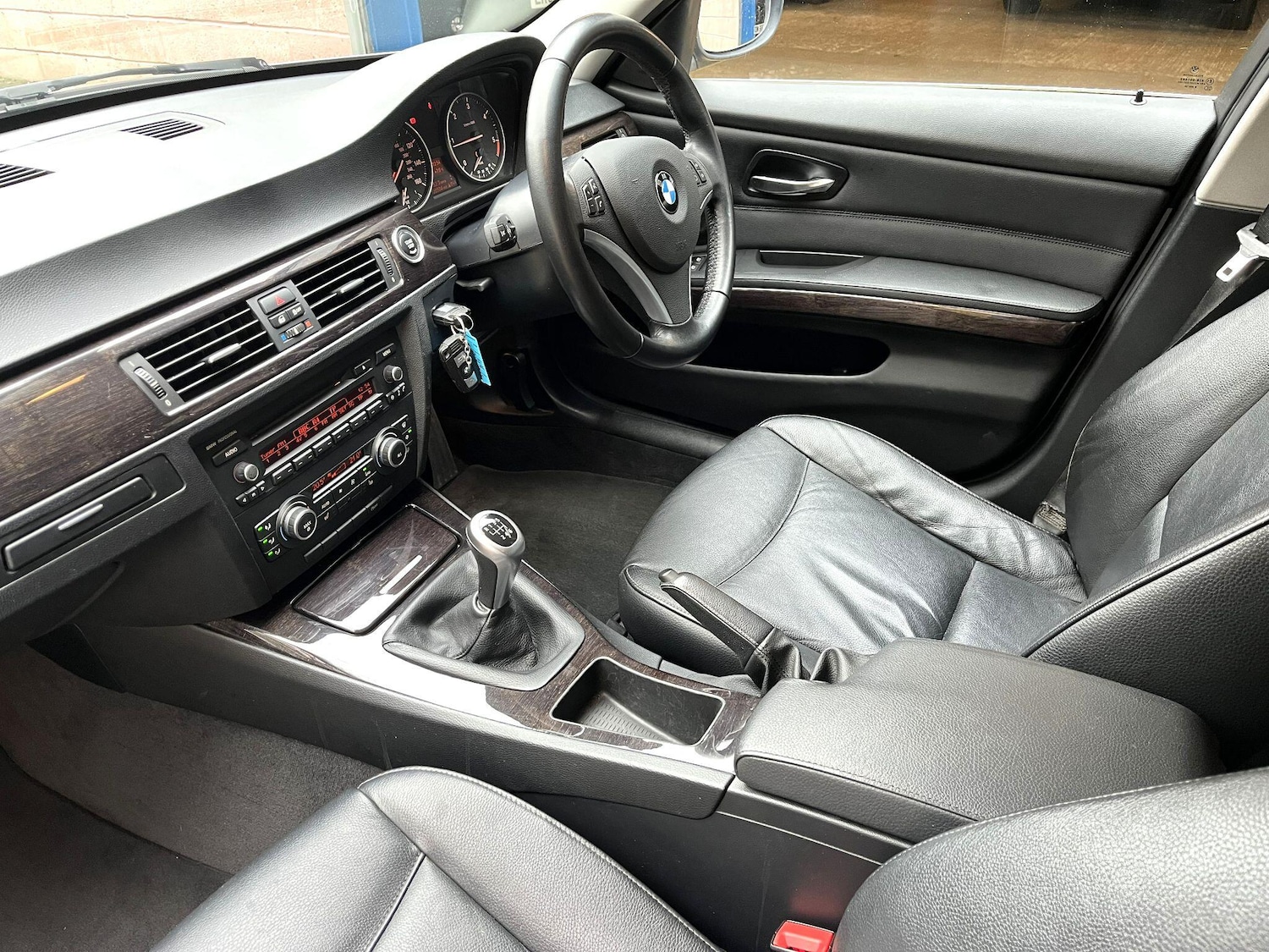 Used BMW 3 Series 2012 for sale - 76701125: Photo 17