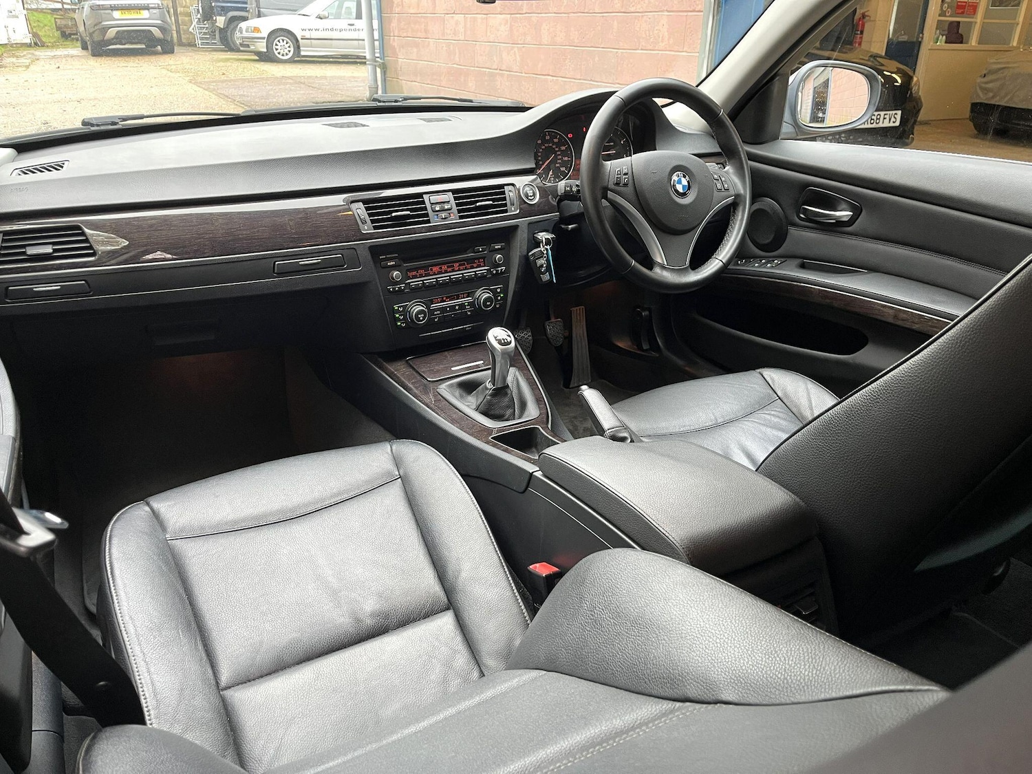 Used BMW 3 Series 2012 for sale - 76701125: Photo 3