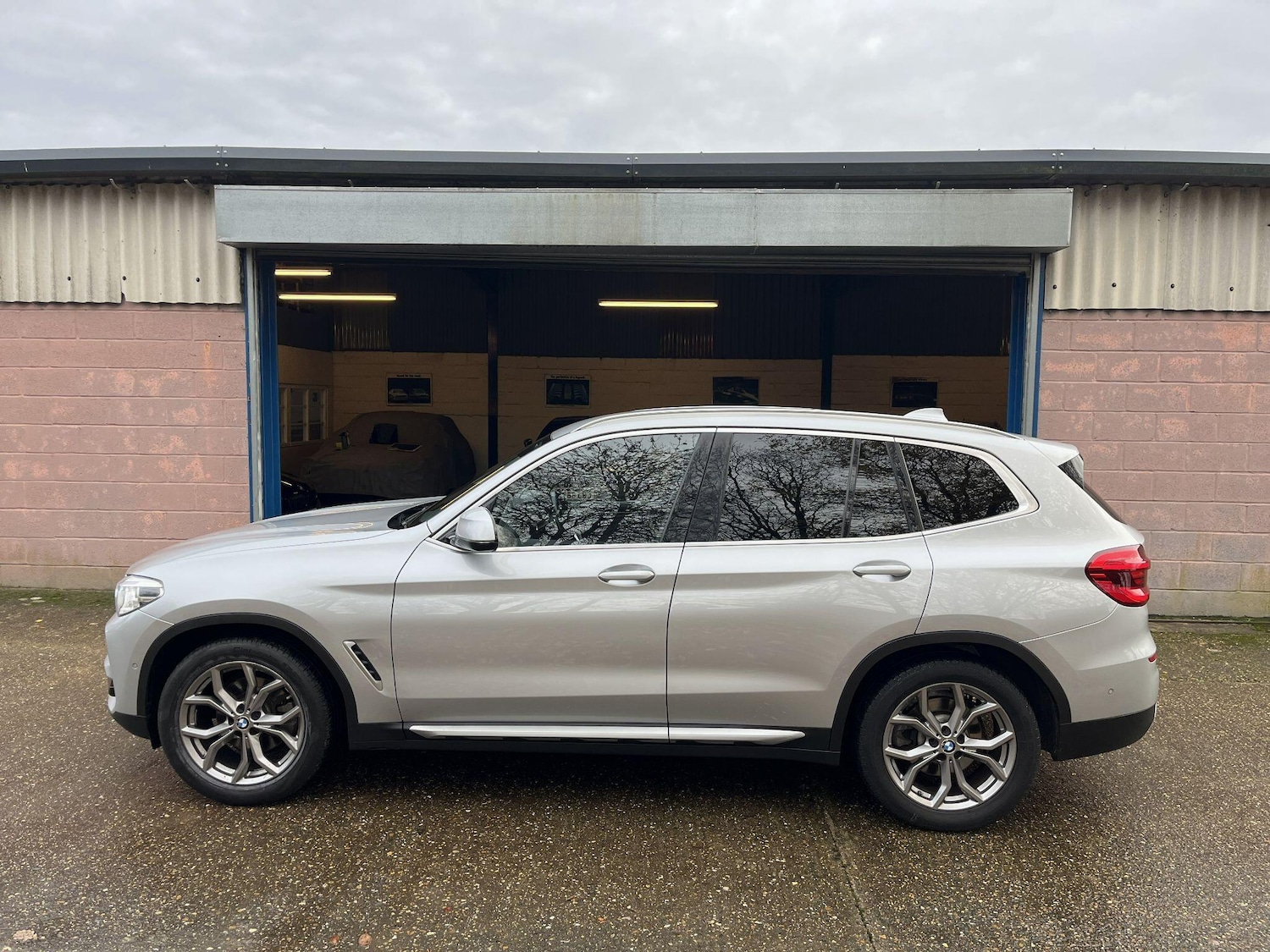 Used BMW X3 2018 for sale - 76887283: Photo 8