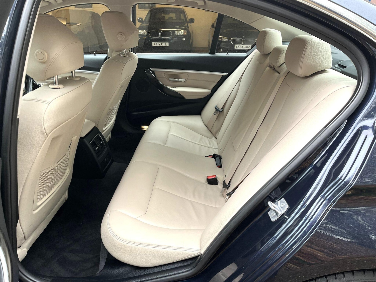 Used BMW 3 Series 2016 for sale - 76592624: Photo 16