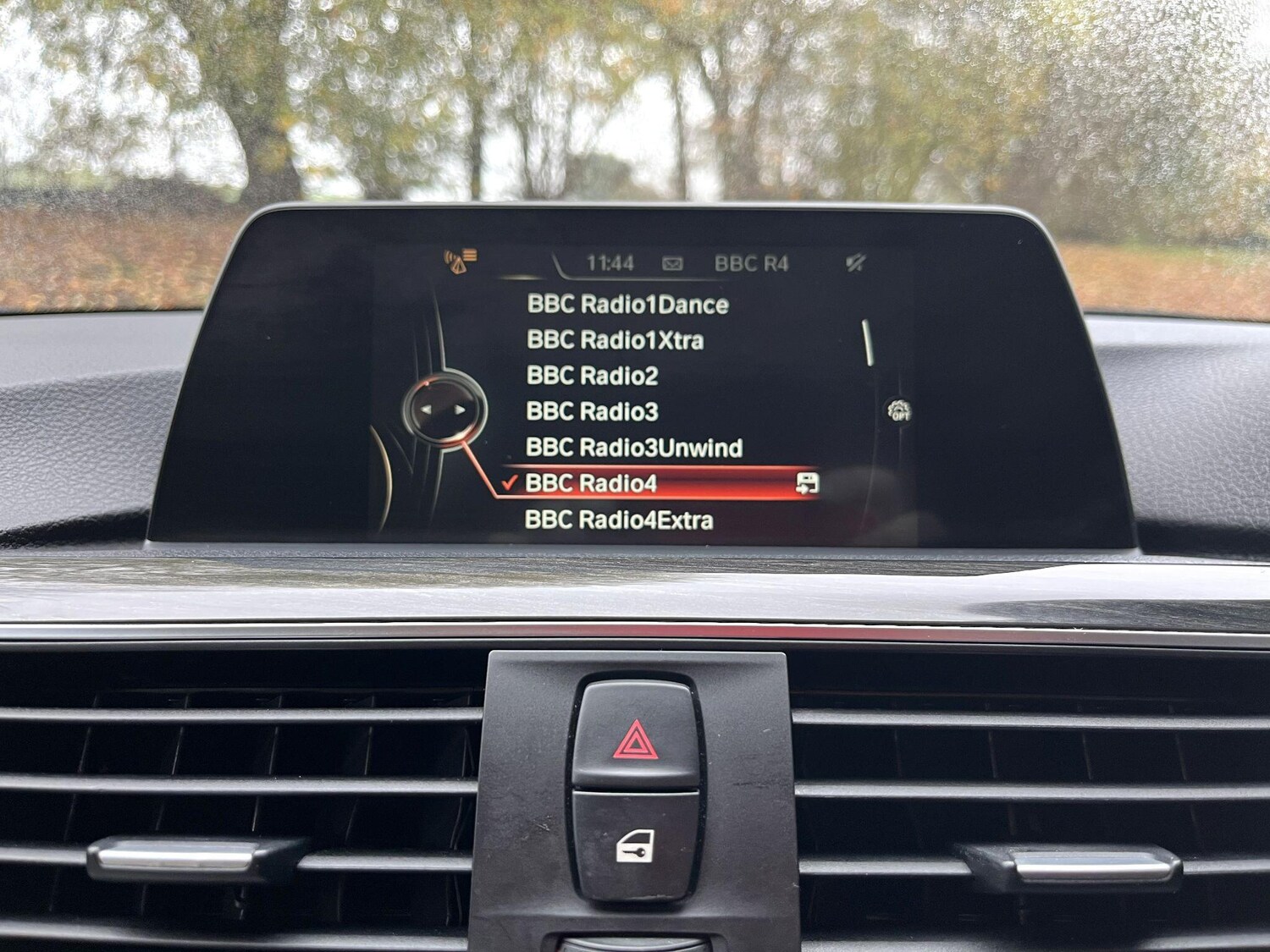 Used BMW 3 Series 2016 for sale - 76592624: Photo 24