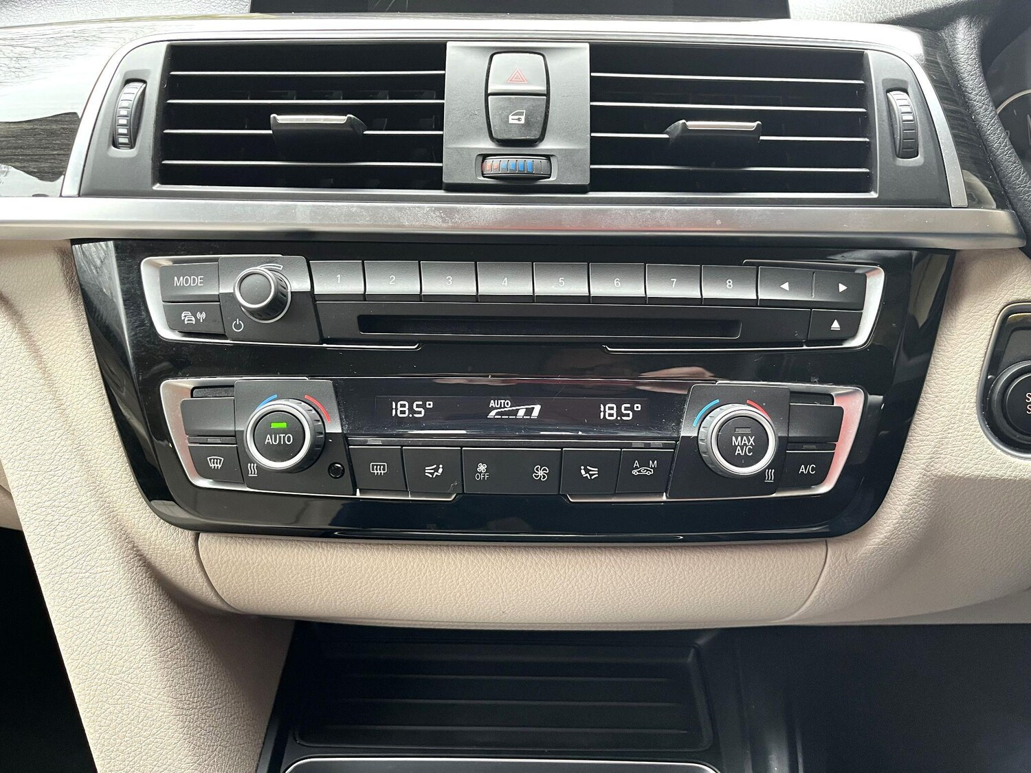 Used BMW 3 Series 2016 for sale - 76592624: Photo 29