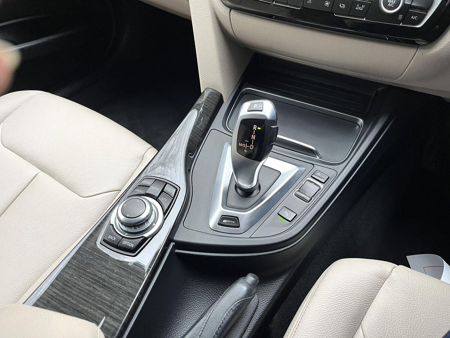 Used BMW 3 Series 2016 for sale - 76592624: Photo 33