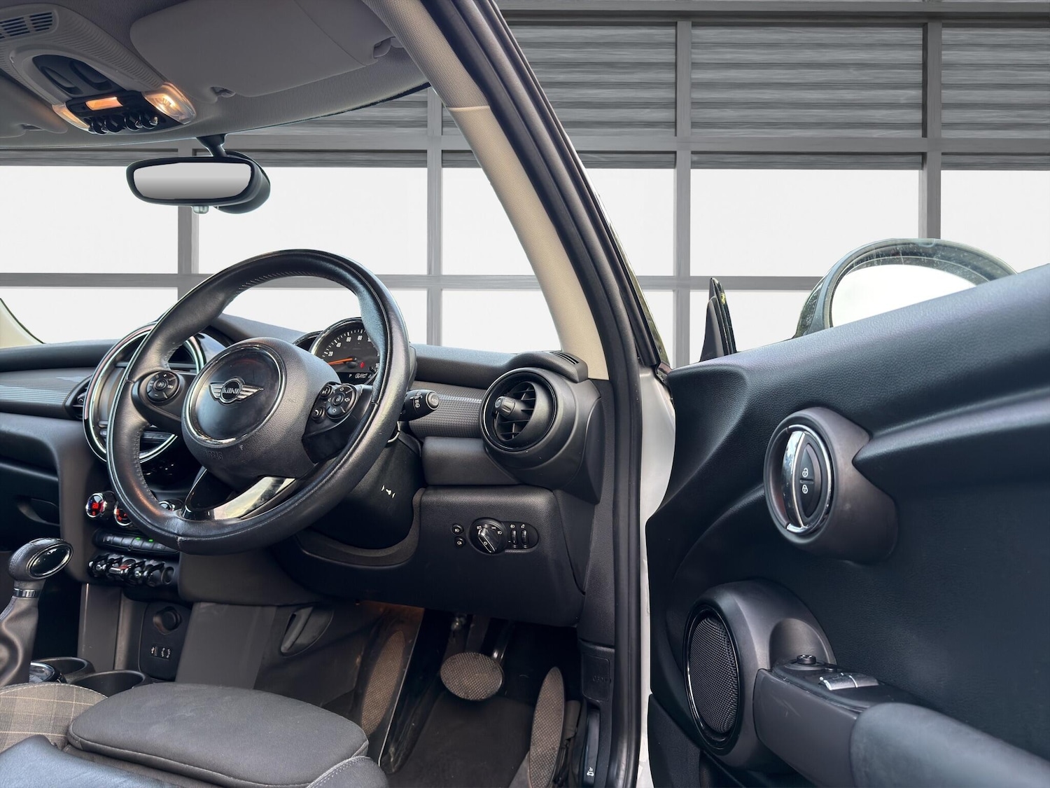 Used MINI Hatch 2015 for sale - 77395869: Photo 25