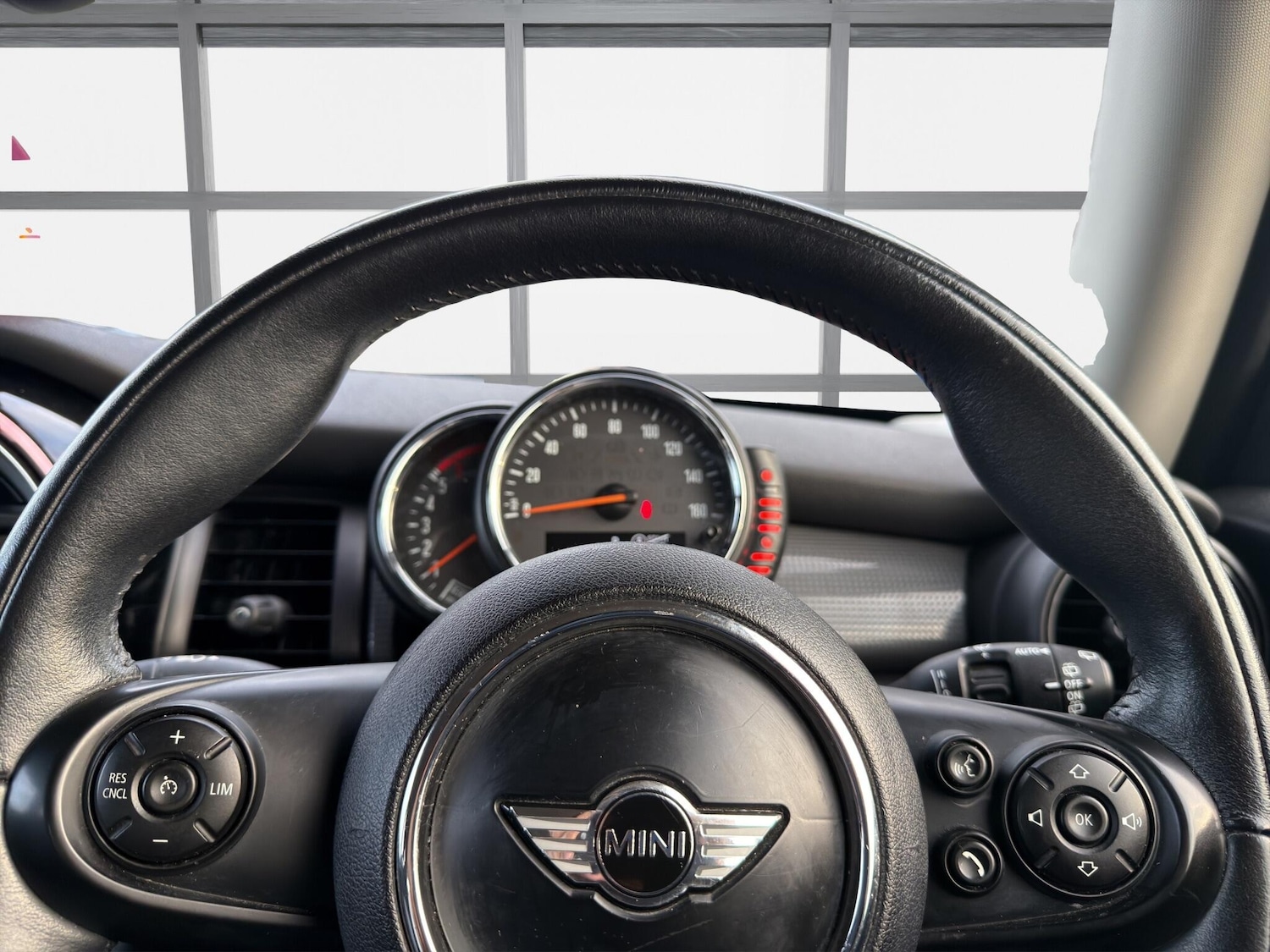 Used MINI Hatch 2015 for sale - 77395869: Photo 54