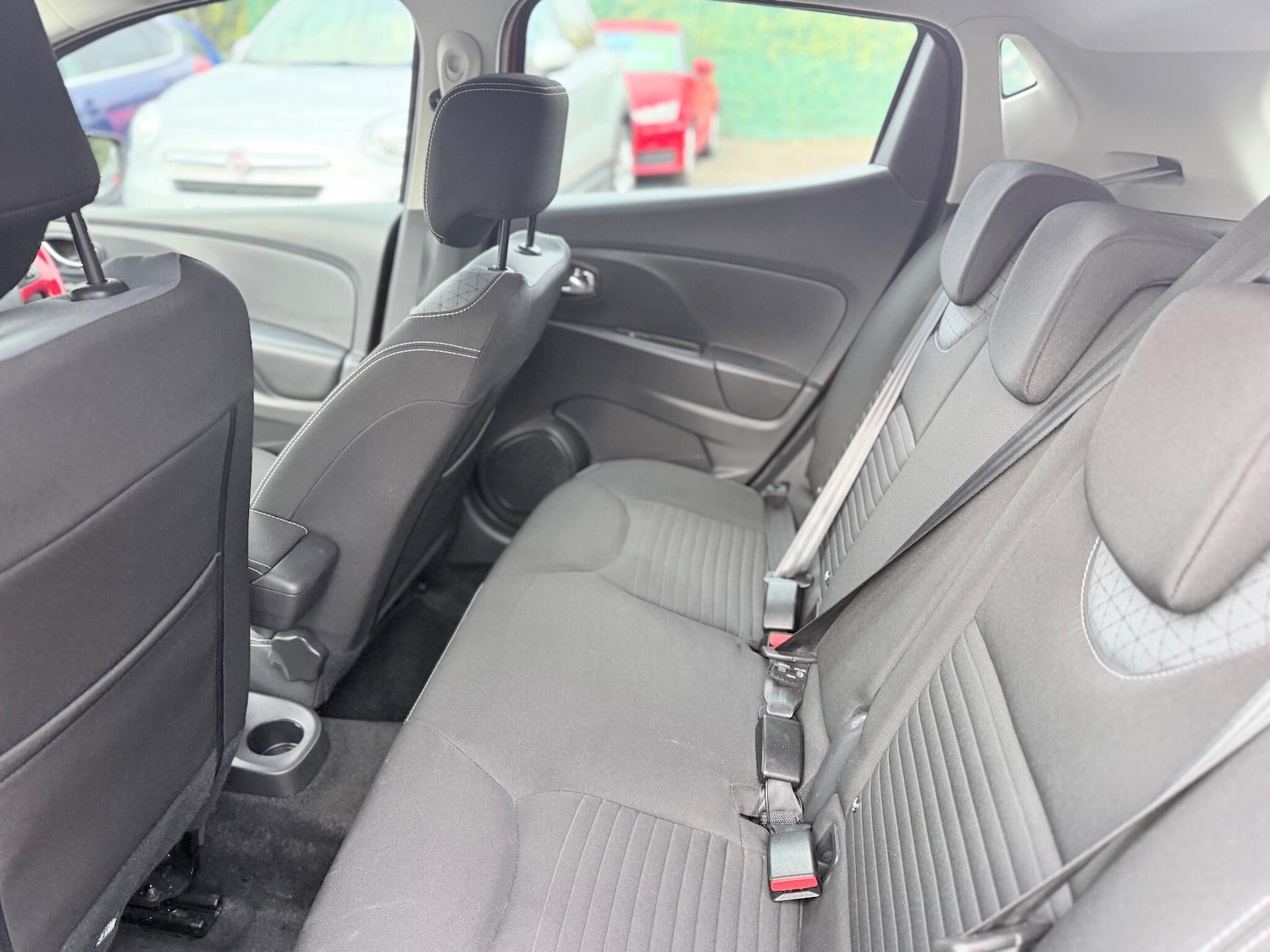 Used Renault Clio 2013 for sale - 76619635: Photo 42