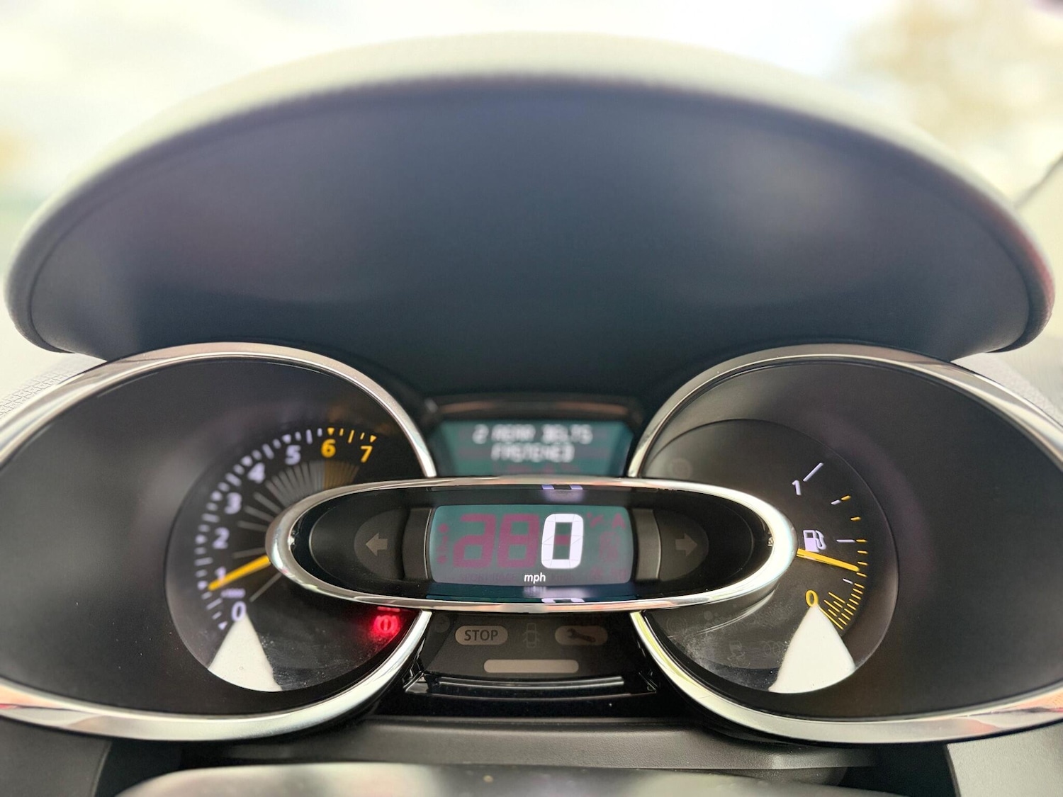 Used Renault Clio 2013 for sale - 76619635: Photo 9