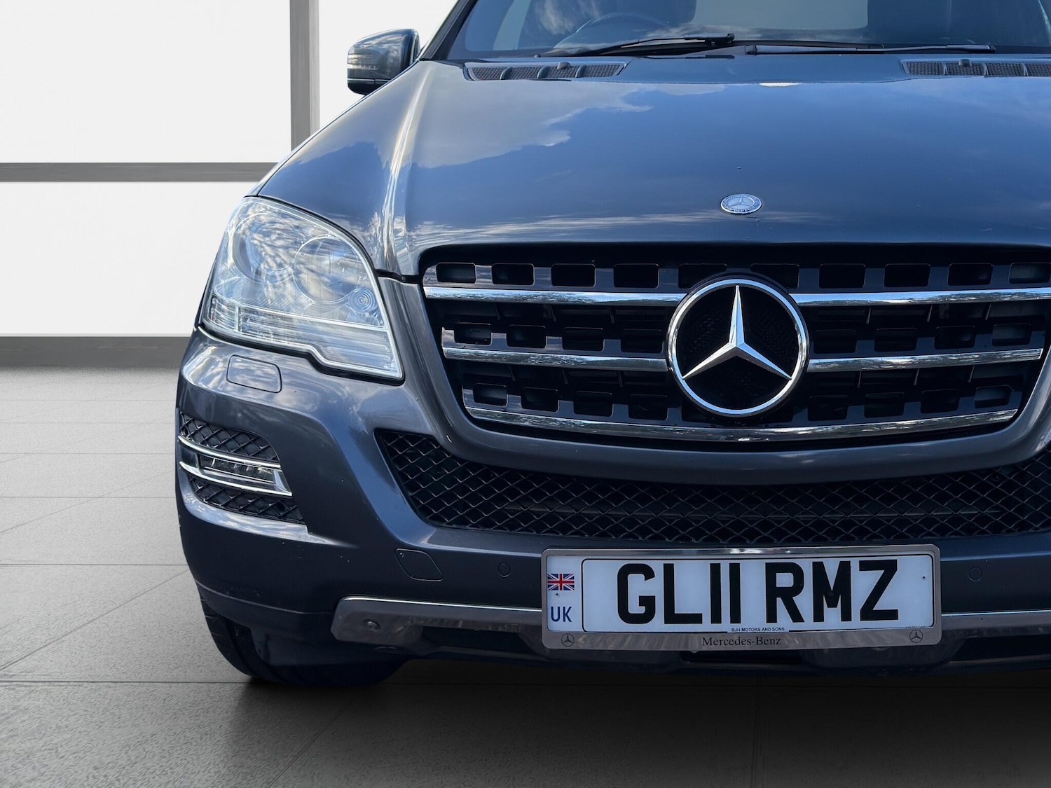 Used Mercedes-Benz M Class 2011 for sale - 77358998: Photo 12