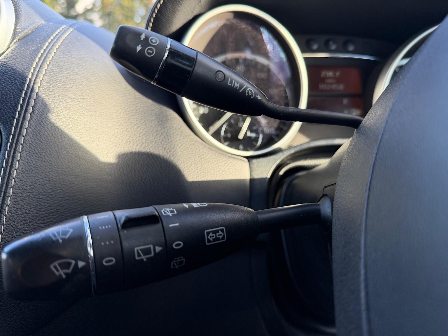 Used Mercedes-Benz M Class 2011 for sale - 77358998: Photo 57