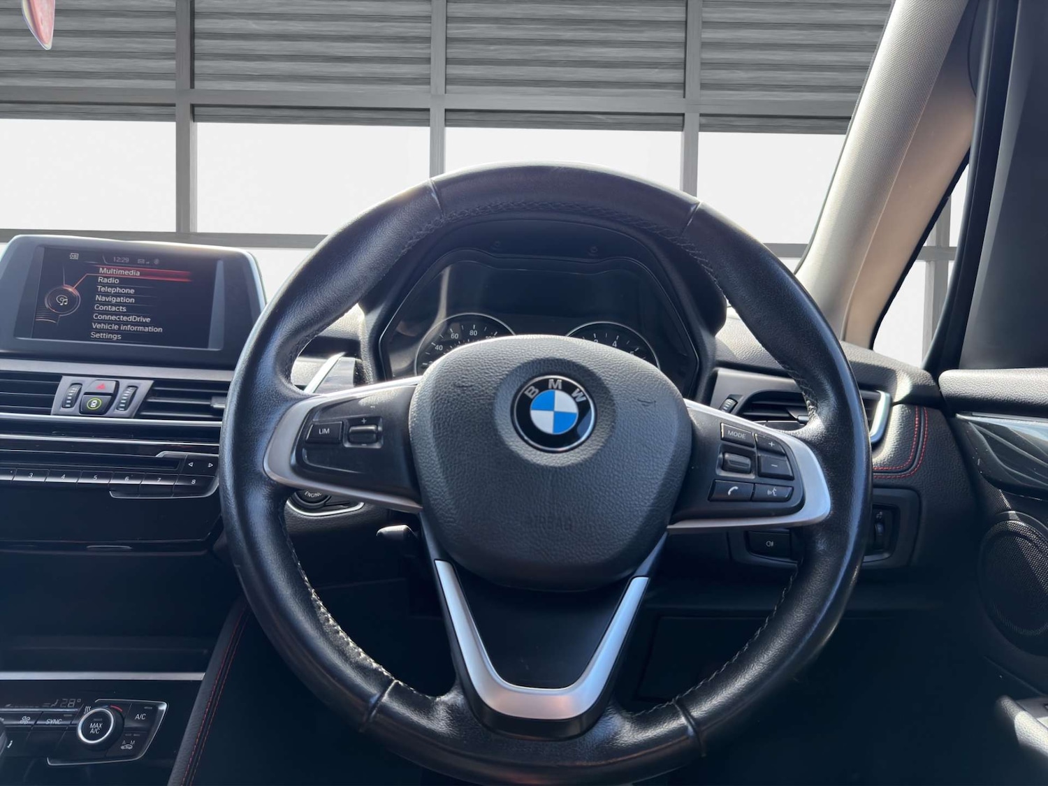 Used BMW 2 Series 2015 for sale - 78140424: Photo 4