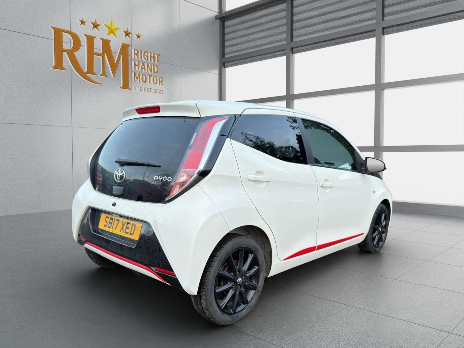 Used Toyota AYGO 2017 for sale - 77946158: Photo 20