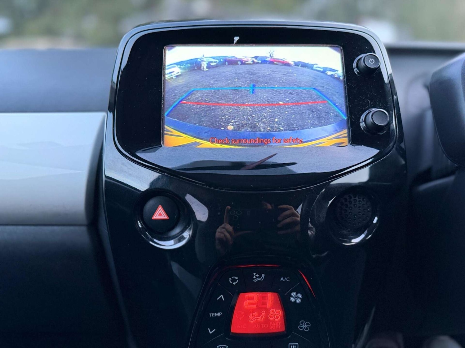 Used Toyota AYGO 2017 for sale - 77946158: Photo 42