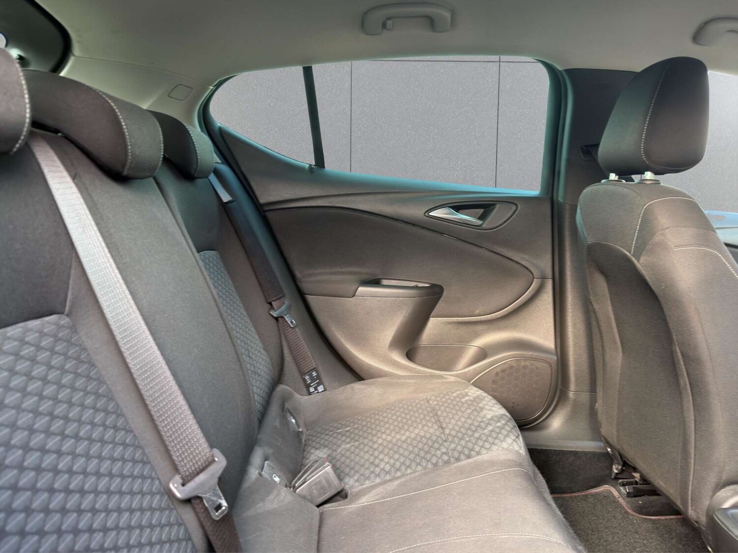 Used Vauxhall Astra 2018 for sale - 77946172: Photo 12