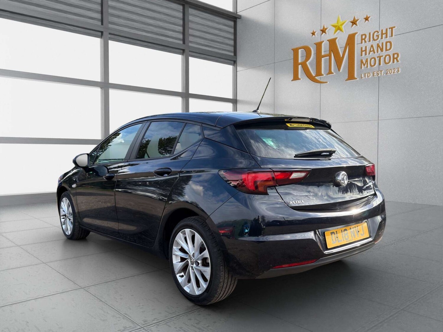Used Vauxhall Astra 2018 for sale - 77946172: Photo 19