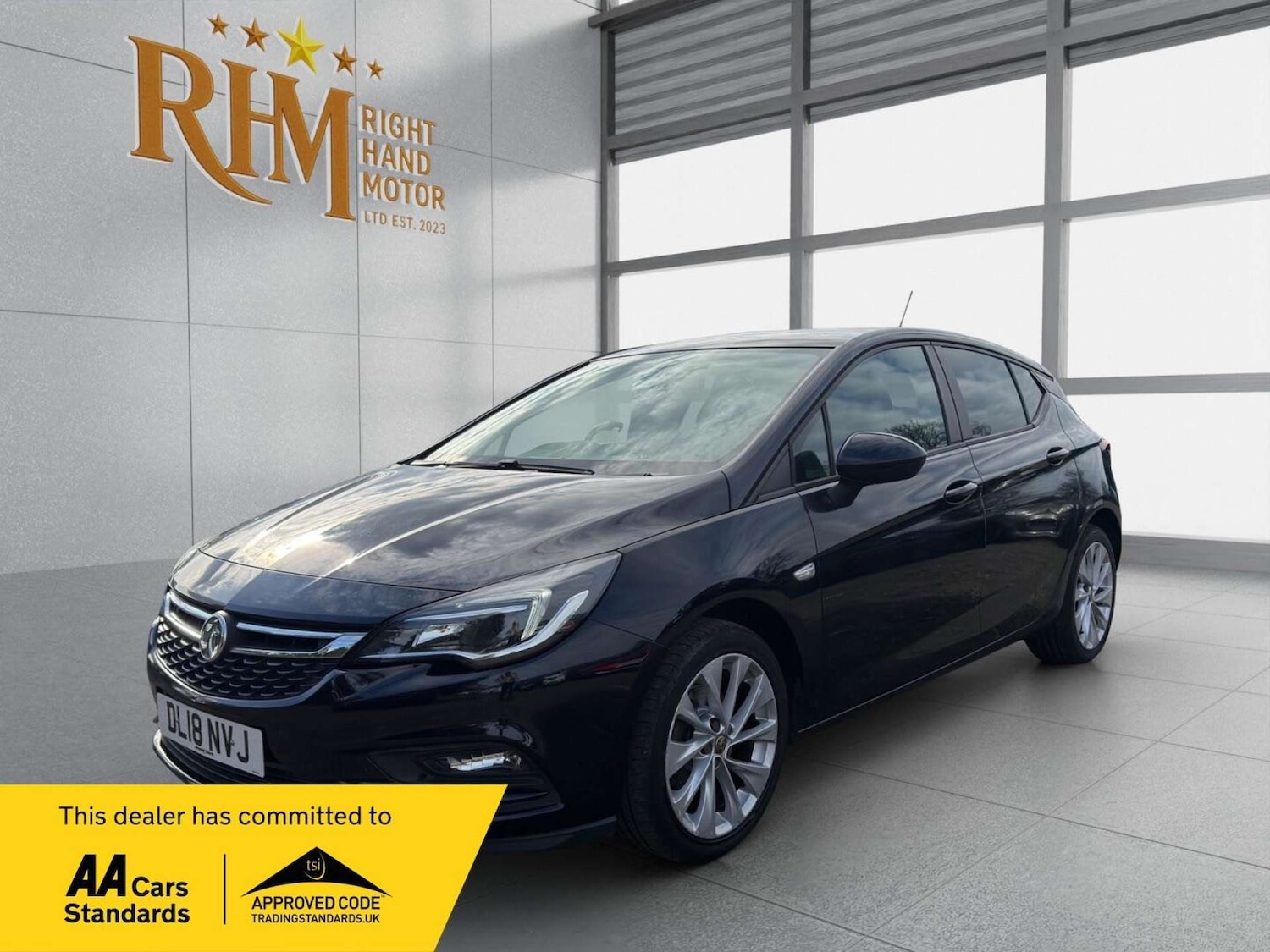Used Vauxhall Astra 2018 for sale - 77946172: Photo 3