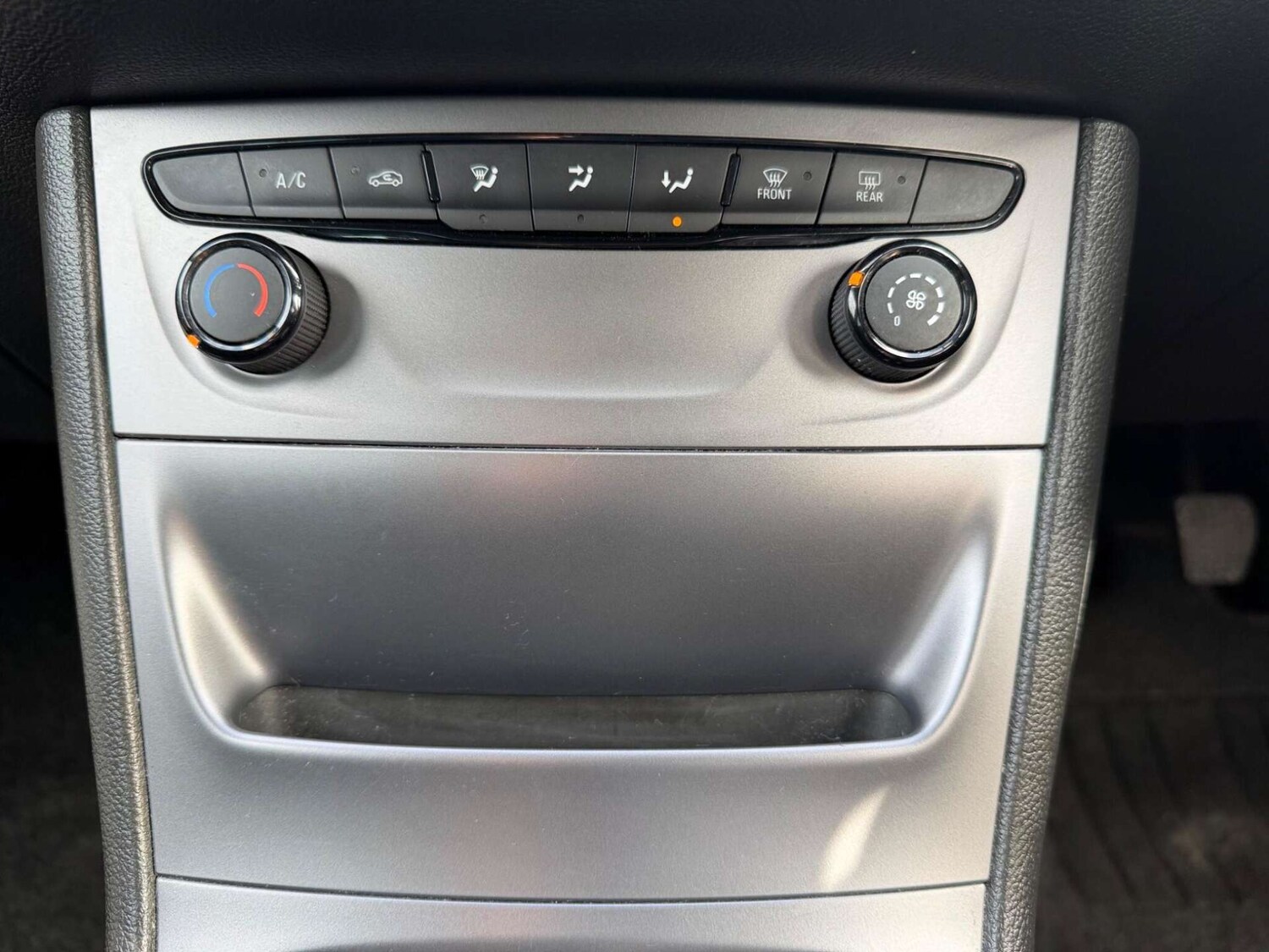 Used Vauxhall Astra 2018 for sale - 77946172: Photo 35