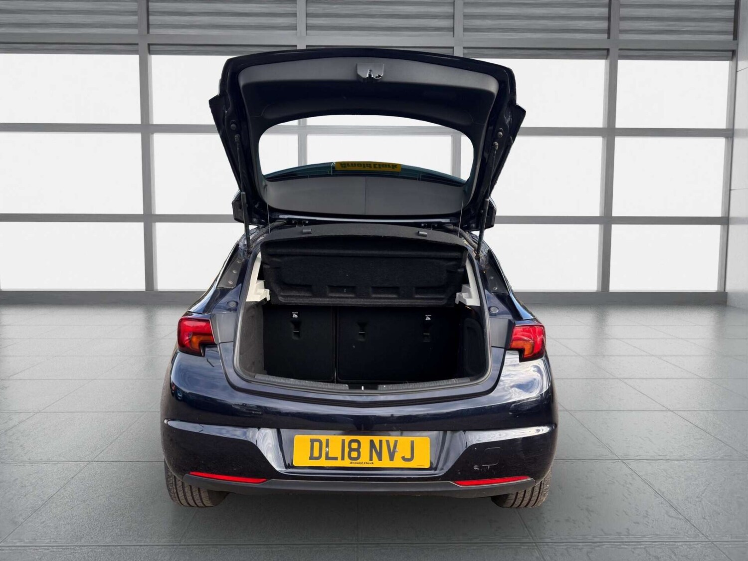 Used Vauxhall Astra 2018 for sale - 77946172: Photo 57