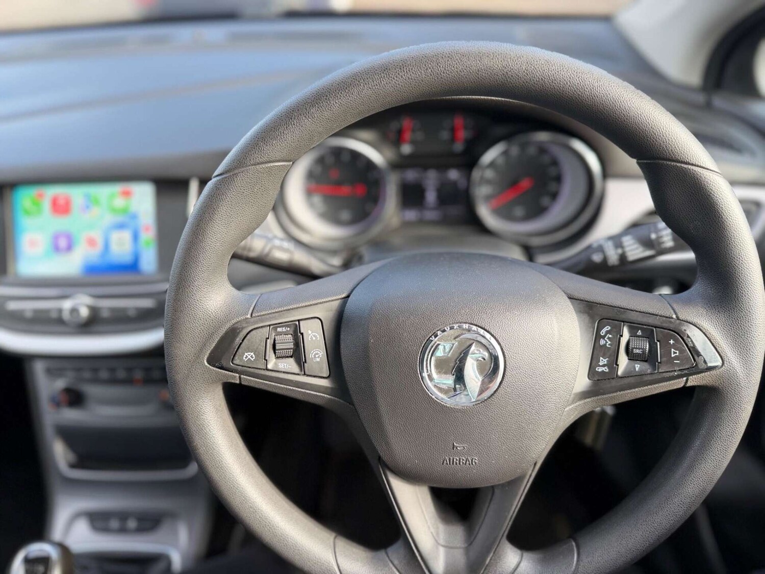 Used Vauxhall Astra 2018 for sale - 77946172: Photo 58