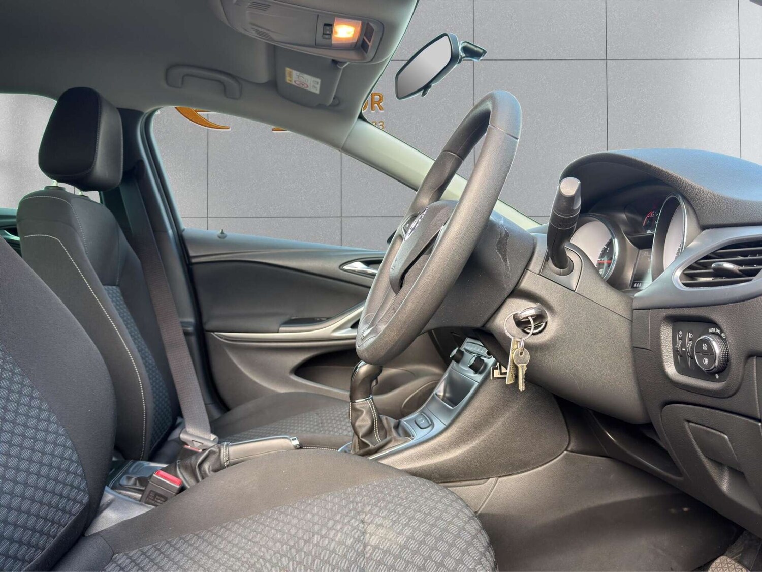 Used Vauxhall Astra 2018 for sale - 77946172: Photo 7