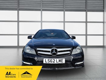 Used Mercedes-Benz C Class 2012 for sale - 78472332: Photo